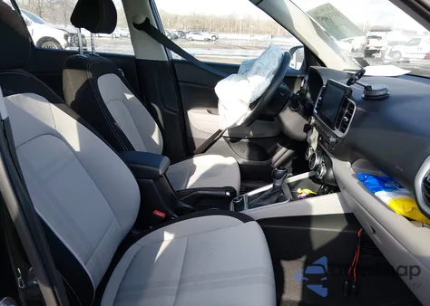 2025 Hyundai Venue Sel z USA, uszkodzony, nr VIN KMHRC8A39SU406467